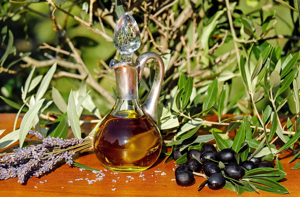 Edible fats and oils